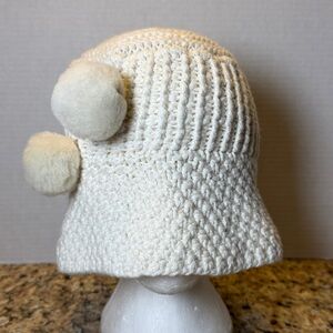 UGG White Crocheted Bucket Hat with Poms Cotton / Cashmere Blend